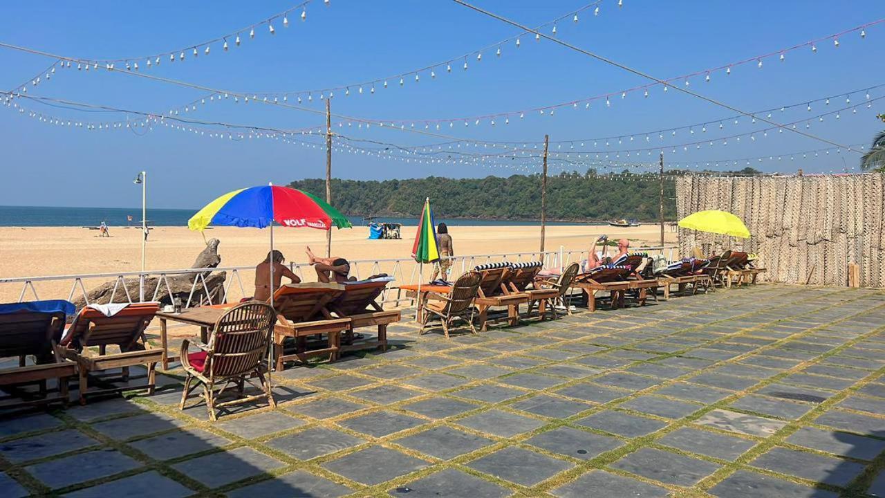 Om Sai Beach Huts Hotel อากอนดา ภายนอก รูปภาพ