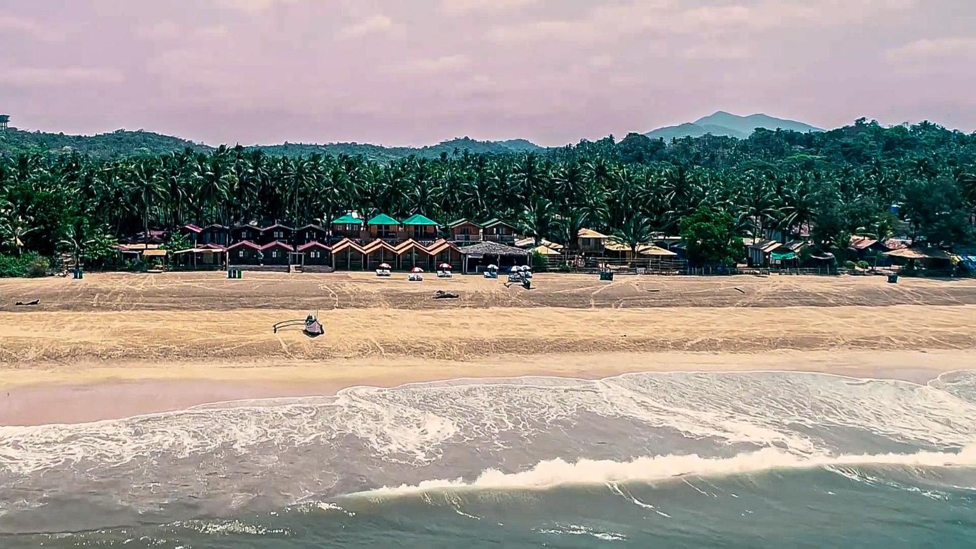 Om Sai Beach Huts Hotel อากอนดา ภายนอก รูปภาพ